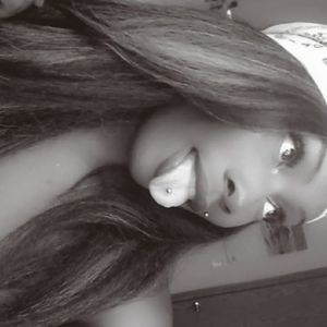 Meet your Posher, Myonna